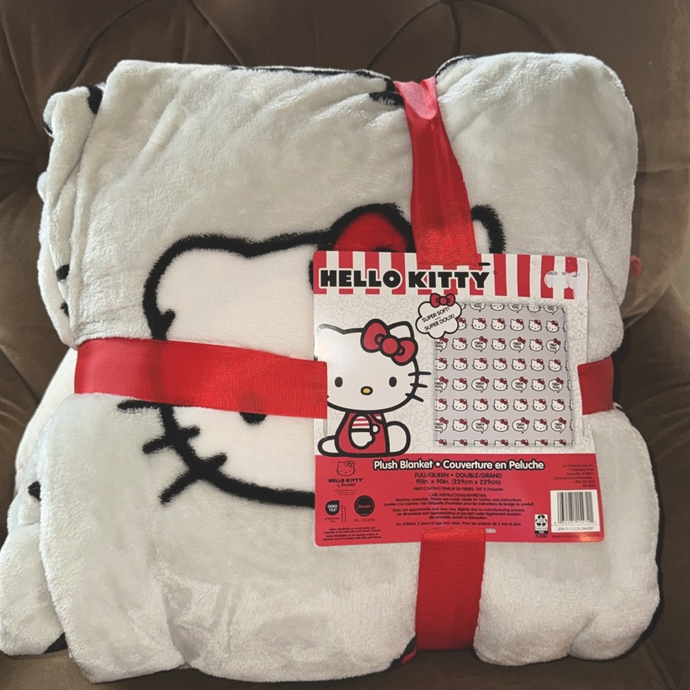Hello Kitty Plush Blanket